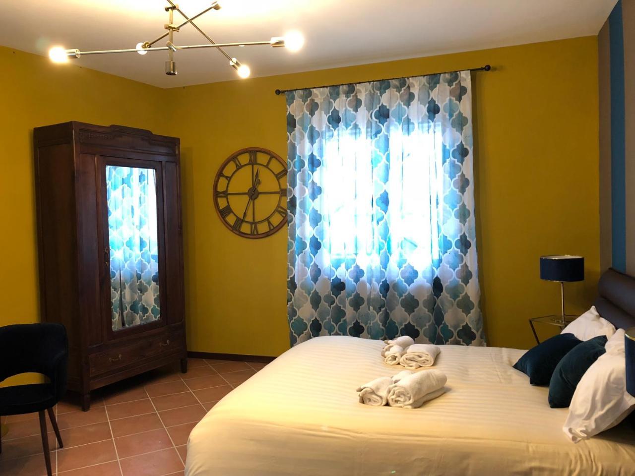 Panoramic Villa Garassino - Country Rooms And Fine Restaurant 트레이소 외부 사진